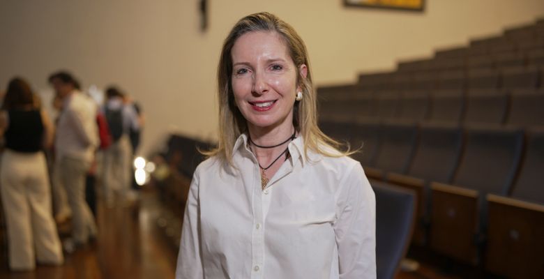 Dr.a-Emilia-Cortesao_Sabatina-em-Hematologia